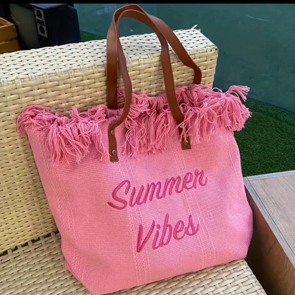 Pink Summer Vibes Tote with Fringe - Picture 4 of 4